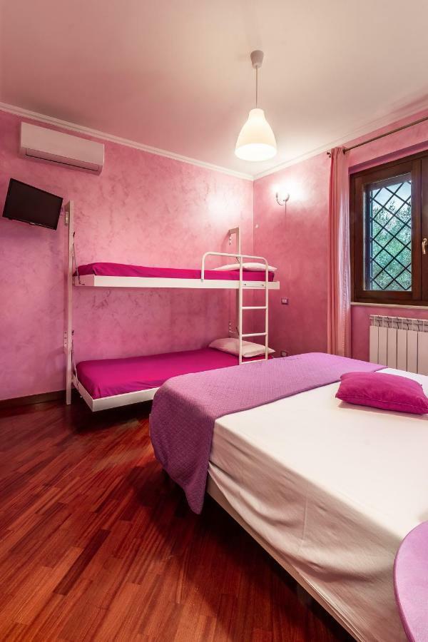 Il Bacio E La Nocciola Bed & Breakfast Labico Luaran gambar